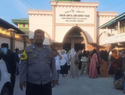 Bhabinkamtibmas Desa Sabang Subik Amankan Pemberangkatan 41 Jamaah Umrah