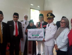 BUPATI POLMAN LAUNCHING RUMAH BERSEDEKAH PENYANDANG DISABILITAS DI KELURAHAN DARMA.