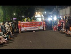 Antusias Penonton Lomba Gerak Jalan di Parepare