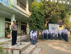 Police Go To School, Kasat Lantas Polres Barru Edukasi Pelajar SMA Negeri 1 Barru tentang Keselamatan Berlalu Lintas