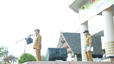 Bupati Soppeng Serahkan Sertifikat Penghargaan Kepada Atlet Dan Pelatih Berprestasi
