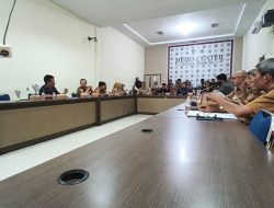 Surat Edaran Bupati Polman Terkait Pembatasan Pembelian BBM Menuai Pro dan Kontra,Berujung RDP