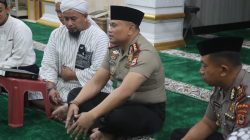 Wujudkan Polisi Bersama Masyarakat Melalui Subuh Keliling, Kapolres Toraja Utara Kunjungi Masjid Besar Rantepao
