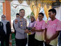 PERKUAT SINERGI POLISI DAN MASYARAKAT, KAPOLRES BARRU HADIRI UPACARA ADAT MAPPALILI DI DESA NEPO